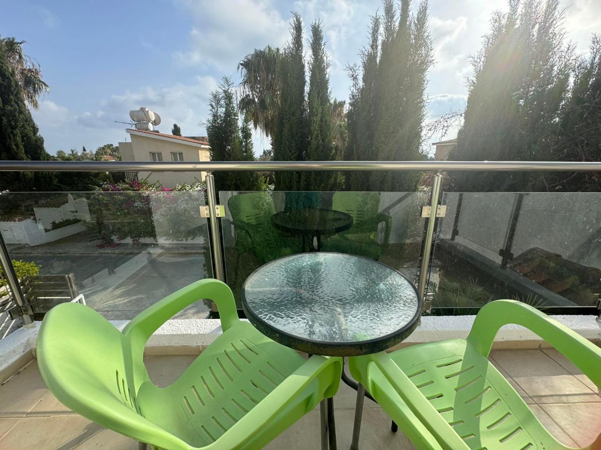 Villa Coralia Gardens 1Km From Coral Bay Beach Bagian luar foto